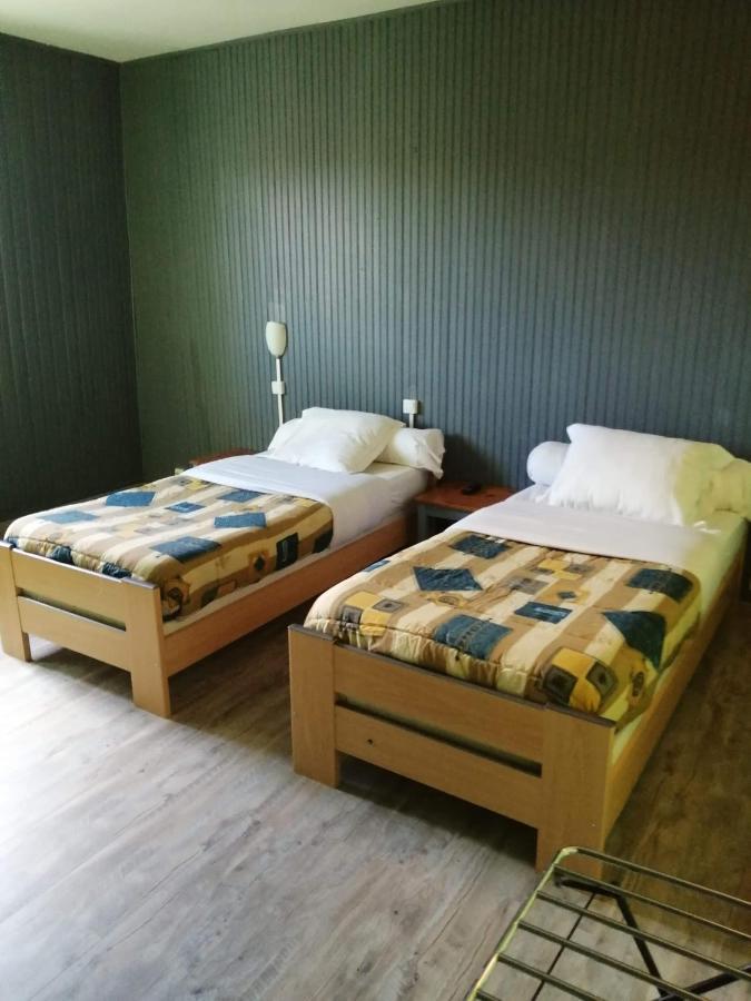 Hotel Du Chateau Blanc Елбьоф Екстериор снимка