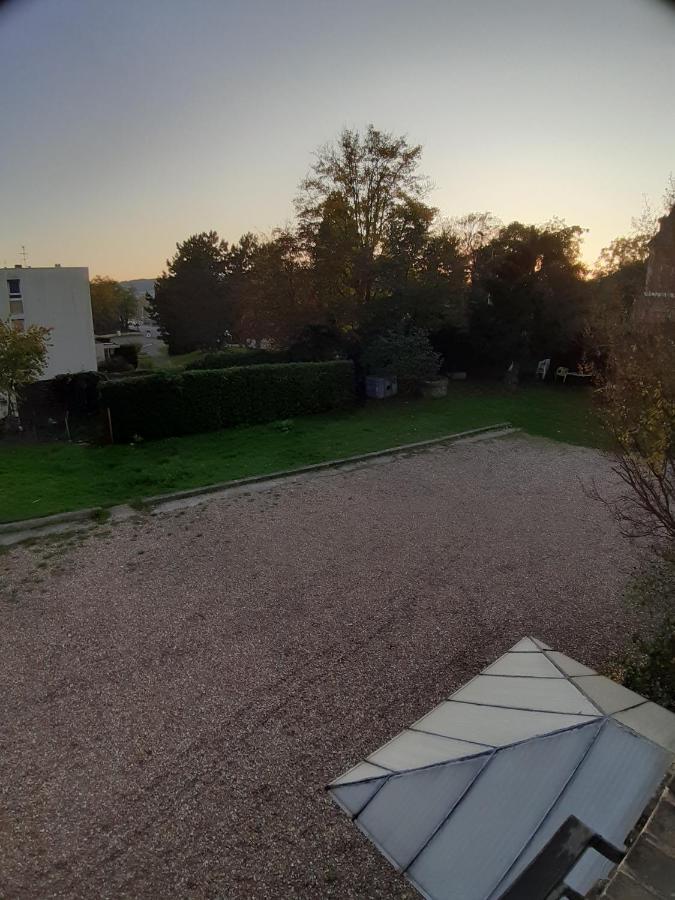 Hotel Du Chateau Blanc Елбьоф Екстериор снимка